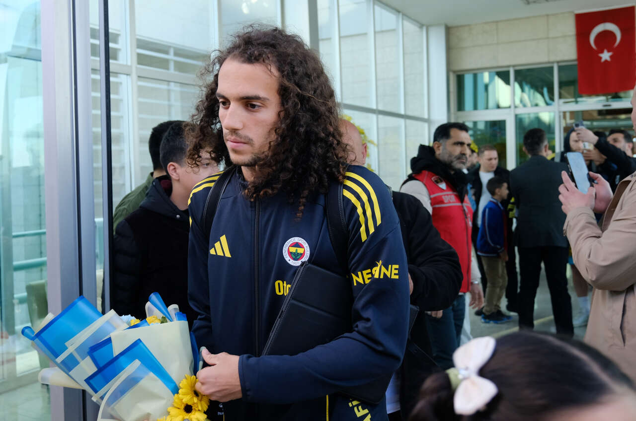Fenerbahçe kafilesi Konya’da böyle karşılandı 3